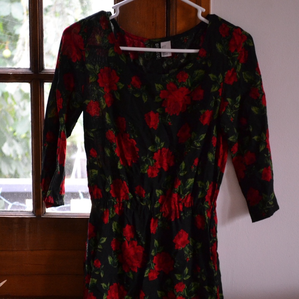 Perfect Floral, Date Night Dress!